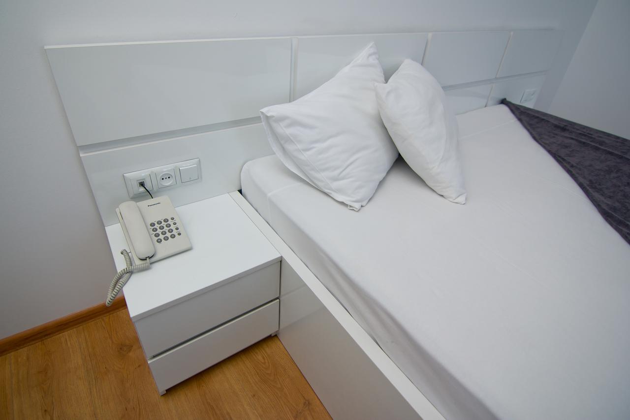 Hotel Marseille Batoemi Buitenkant foto